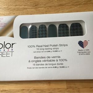 NEW Color Street Nail Polish Strips -“Suit Yourself”